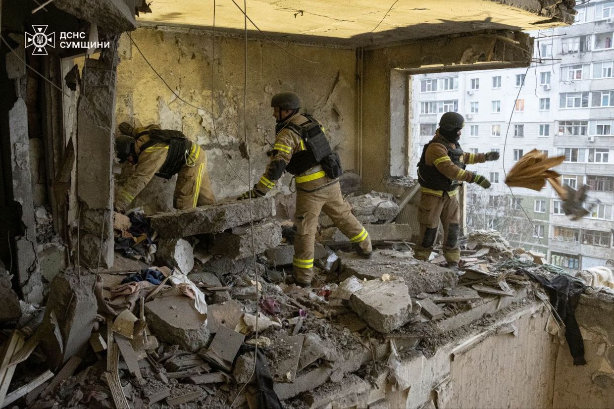 Firefighters in a building

Description automatically generated with medium confidence