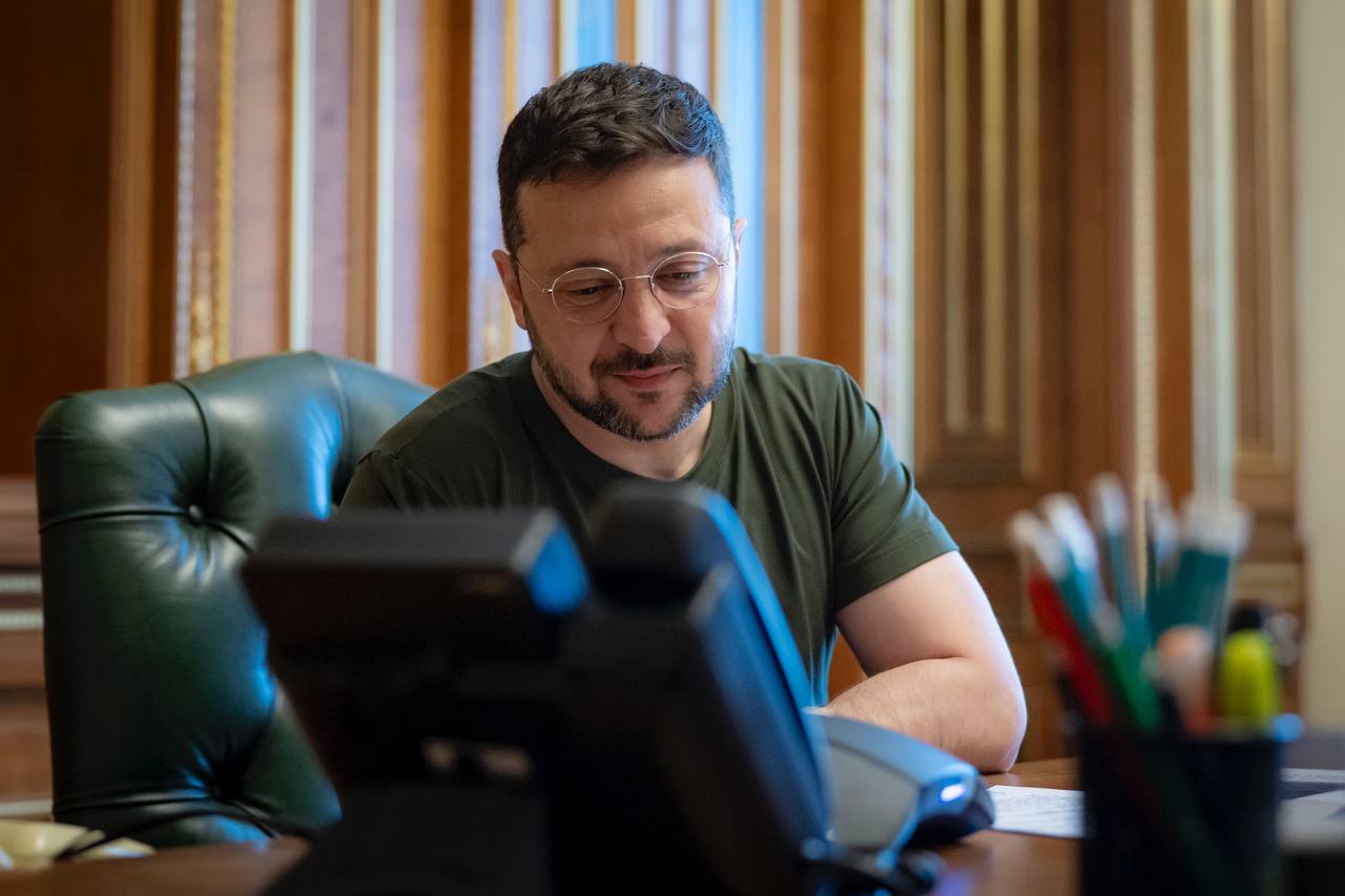 Pope Leo XIV talks with Zelensky in his first known call with foreign leader