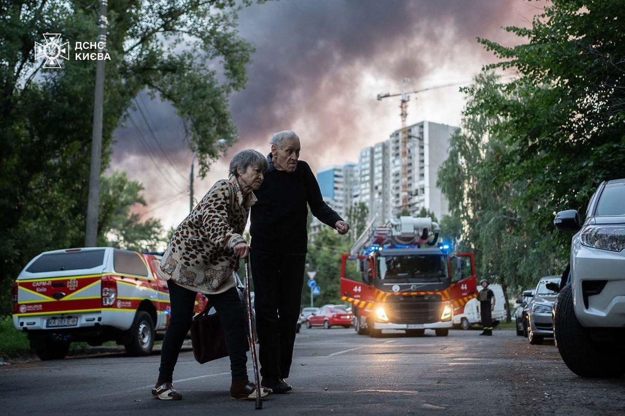 'Nothing but terror and murder' — Russia pounds Kyiv with ballistic missiles in massive overnight attack