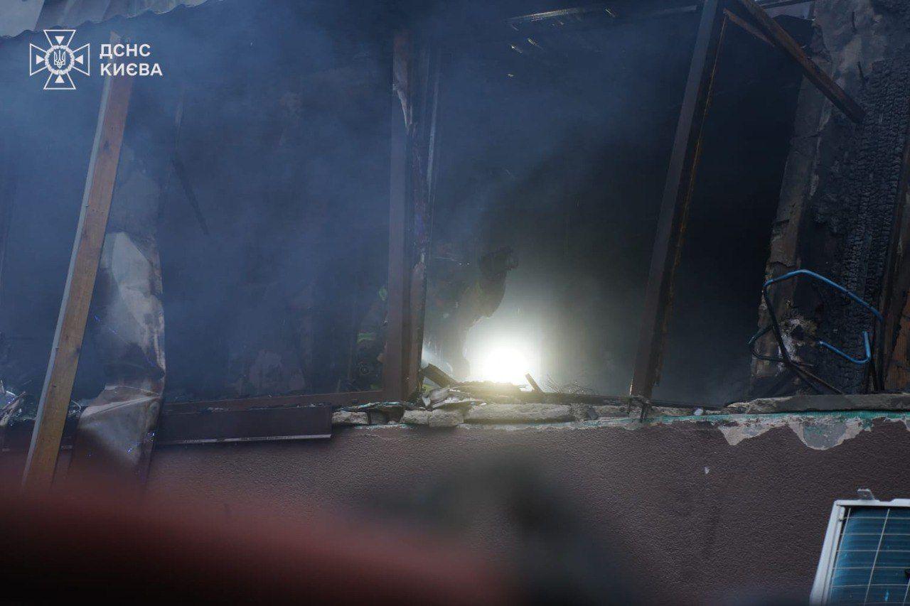 Russia bombards Kyiv with drone, missile strikes, killing 1, injuring 6