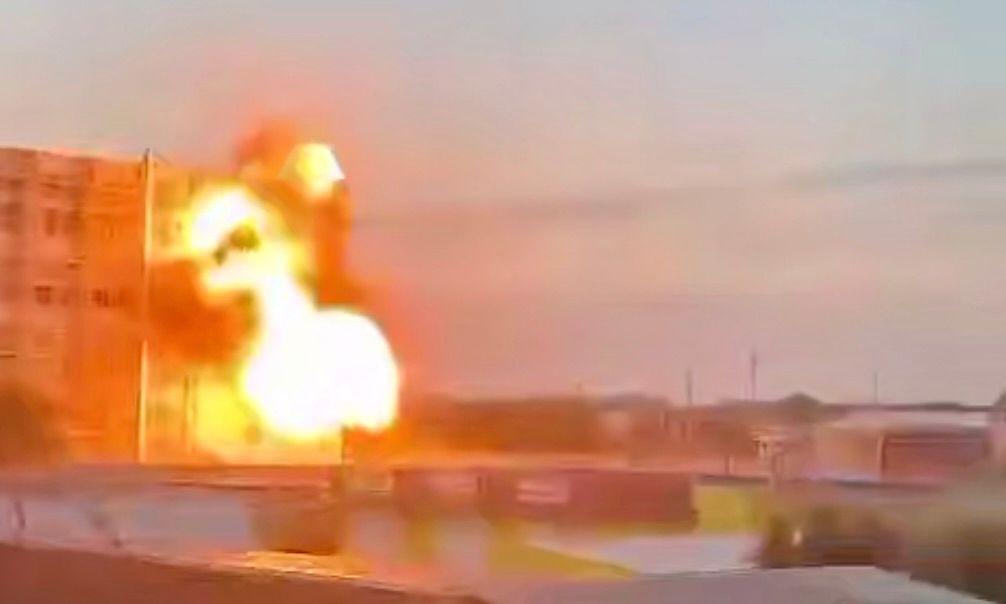 Ukrainian drones strike major Russian military radio factory in Stavropol, SBU source says