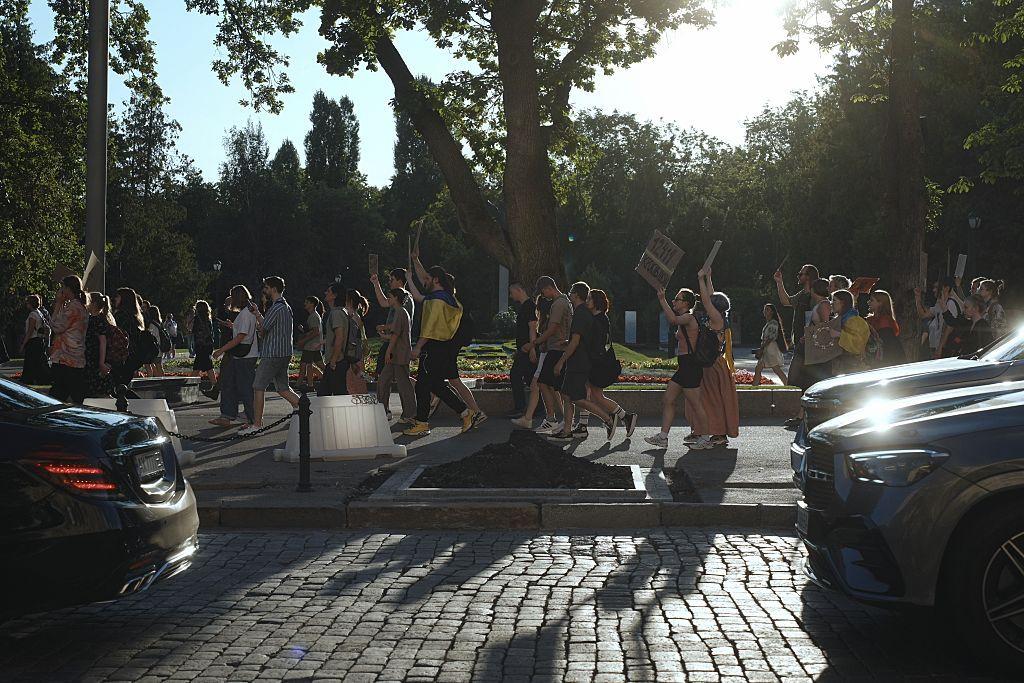 Ukrainians take to streets for 4th day as Zelensky backtracks on anti-corruption law