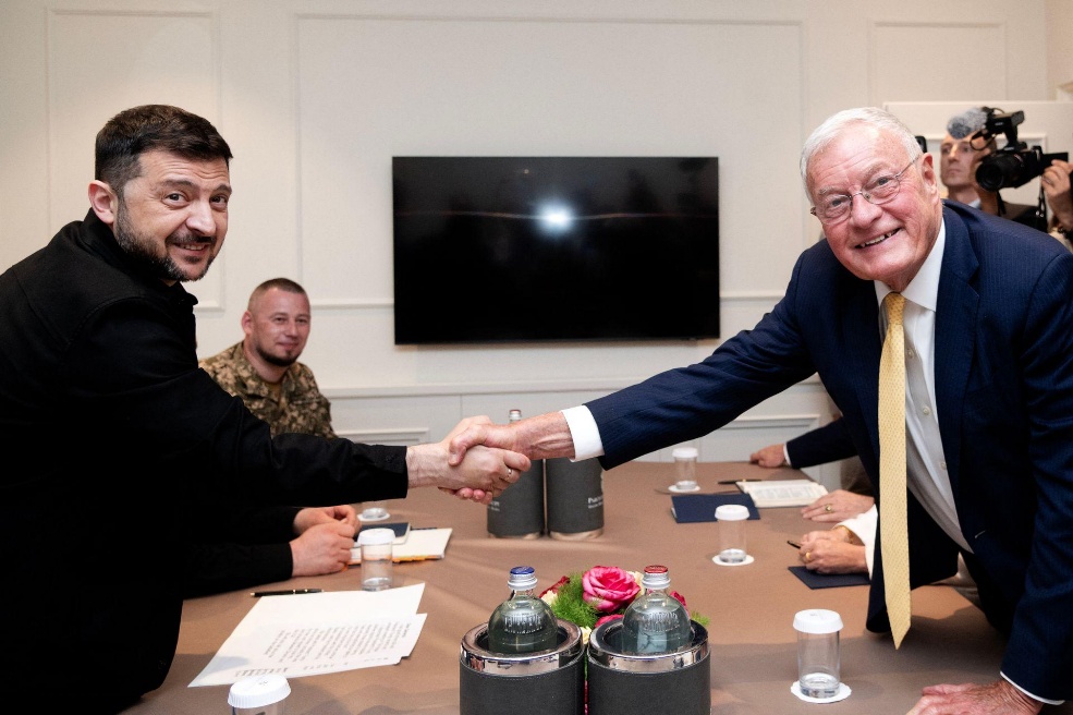 Zelensky meets Trump's envoy Kellogg in Rome