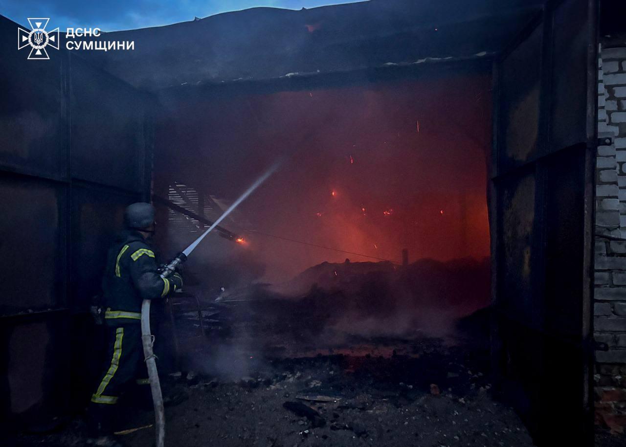 1,400 Russian drones battered Ukraine last week, Zelensky says ahead of Trump-Putin summit