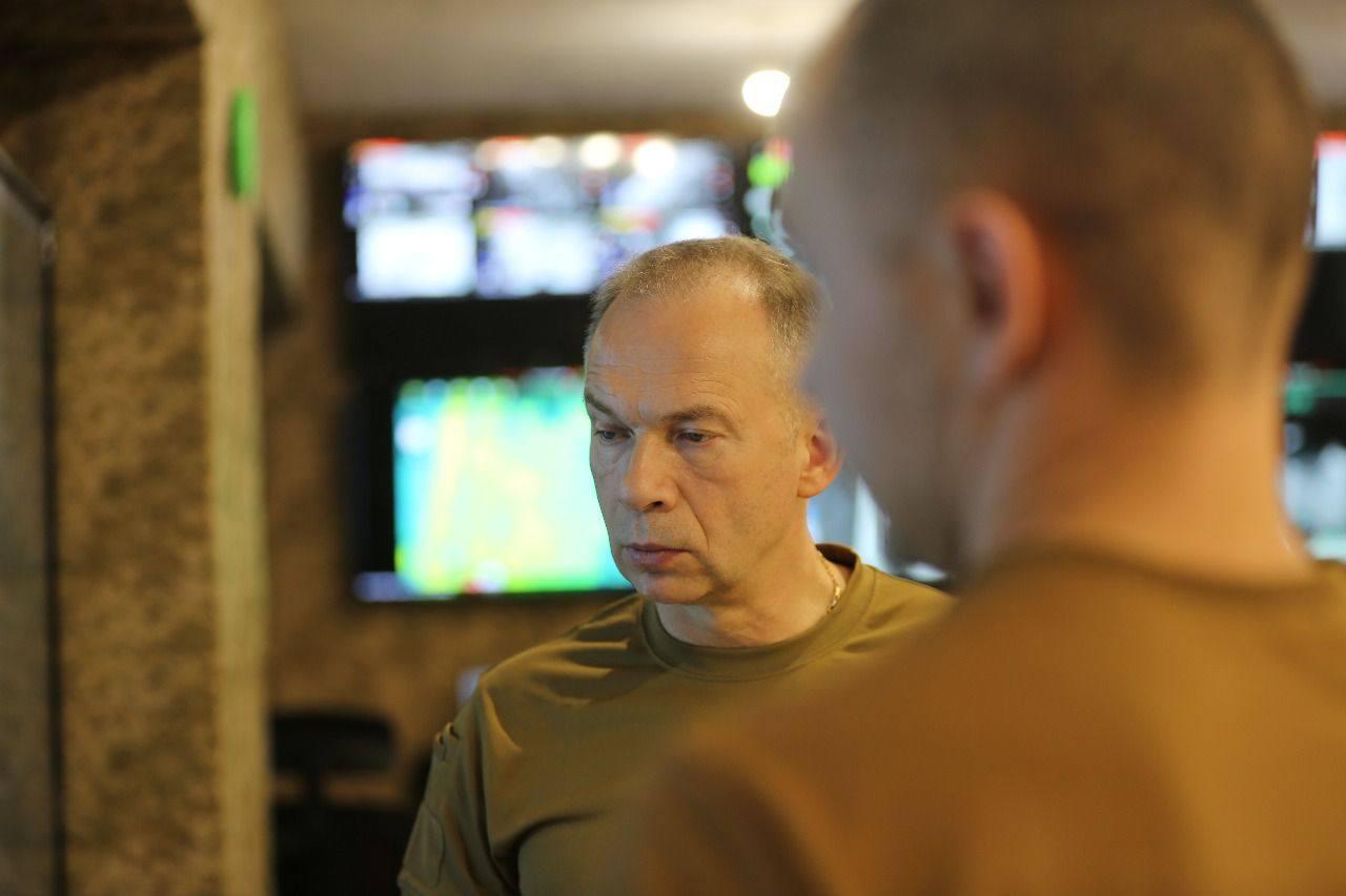 Russian troops resort to 'total infiltration' tactics in front-line Pokrovsk, Ukraine's commander-in-chief says