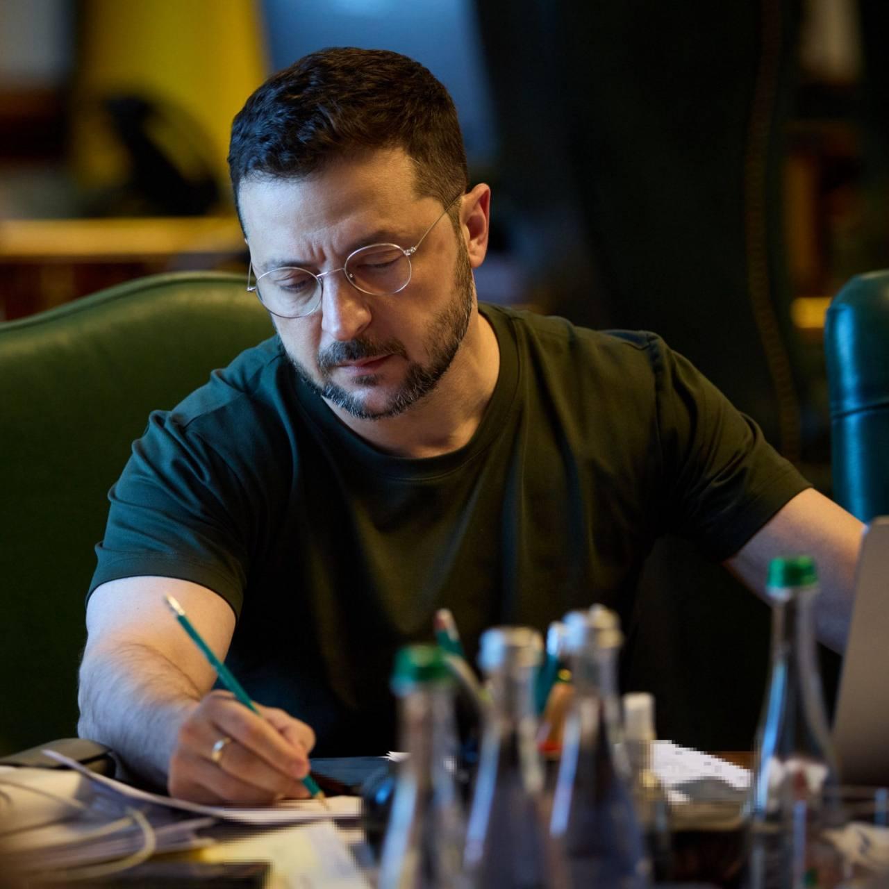 Russia's refusal to declare ceasefire casts doubt on peace process, Zelensky says ahead of White House talks