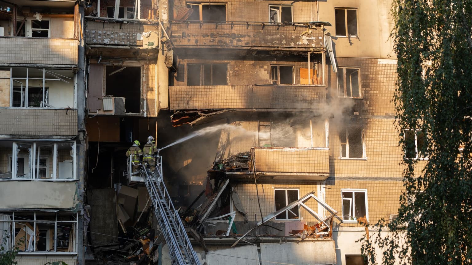 Russian attacks across Ukraine kill 11, injure 75 over past day