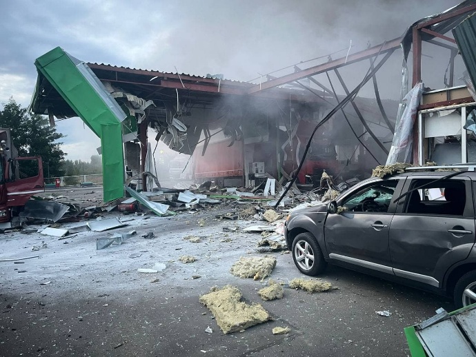 Russian attacks kill 4, injure 24 in Ukraine over past day, railway infrastructure hit overnight