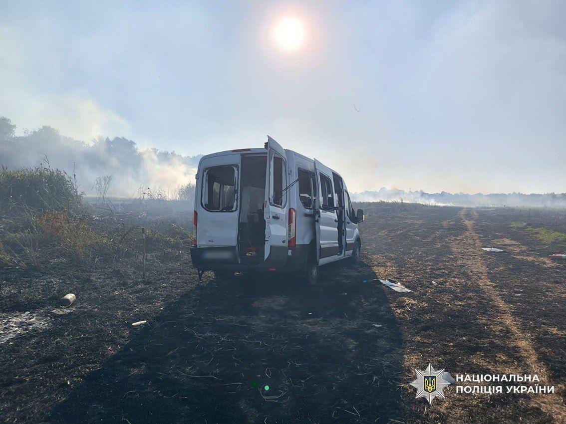 Russian strike on Danish demining group in Chernihiv Oblast kills 2, injures 8