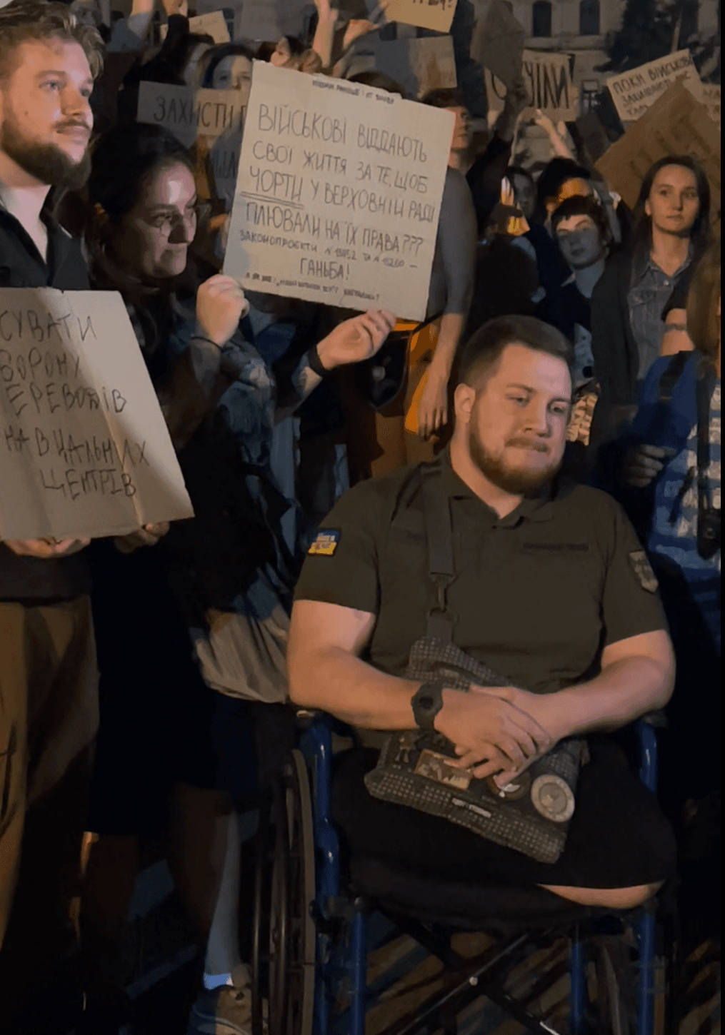 'Service is not slavery' — Protesters in Kyiv rally against harsh penalties for soldiers