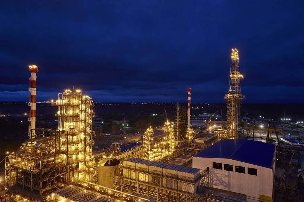 Ukrainian drones reportedly target oil infrastructure in Siberia, over 2,000 km away from frontline