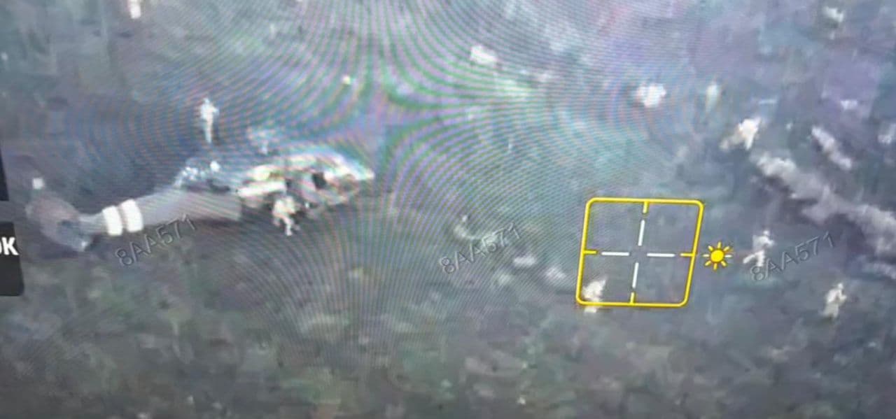 Russia claims HUR special forces raid in embattled Pokrovsk thwarted, Ukraine denies, Syrskyi insists 'no encirclement'