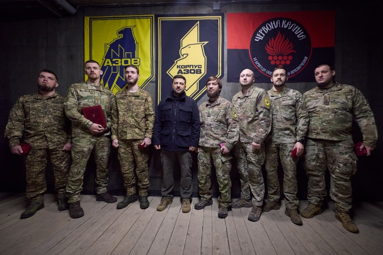 Zelensky visits Azov, airborne troops fighting near Pokrovsk
