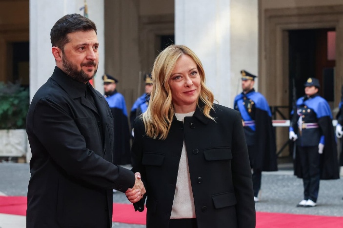 Zelensky meets Italy's Meloni as he continues seeking support amid peace talks