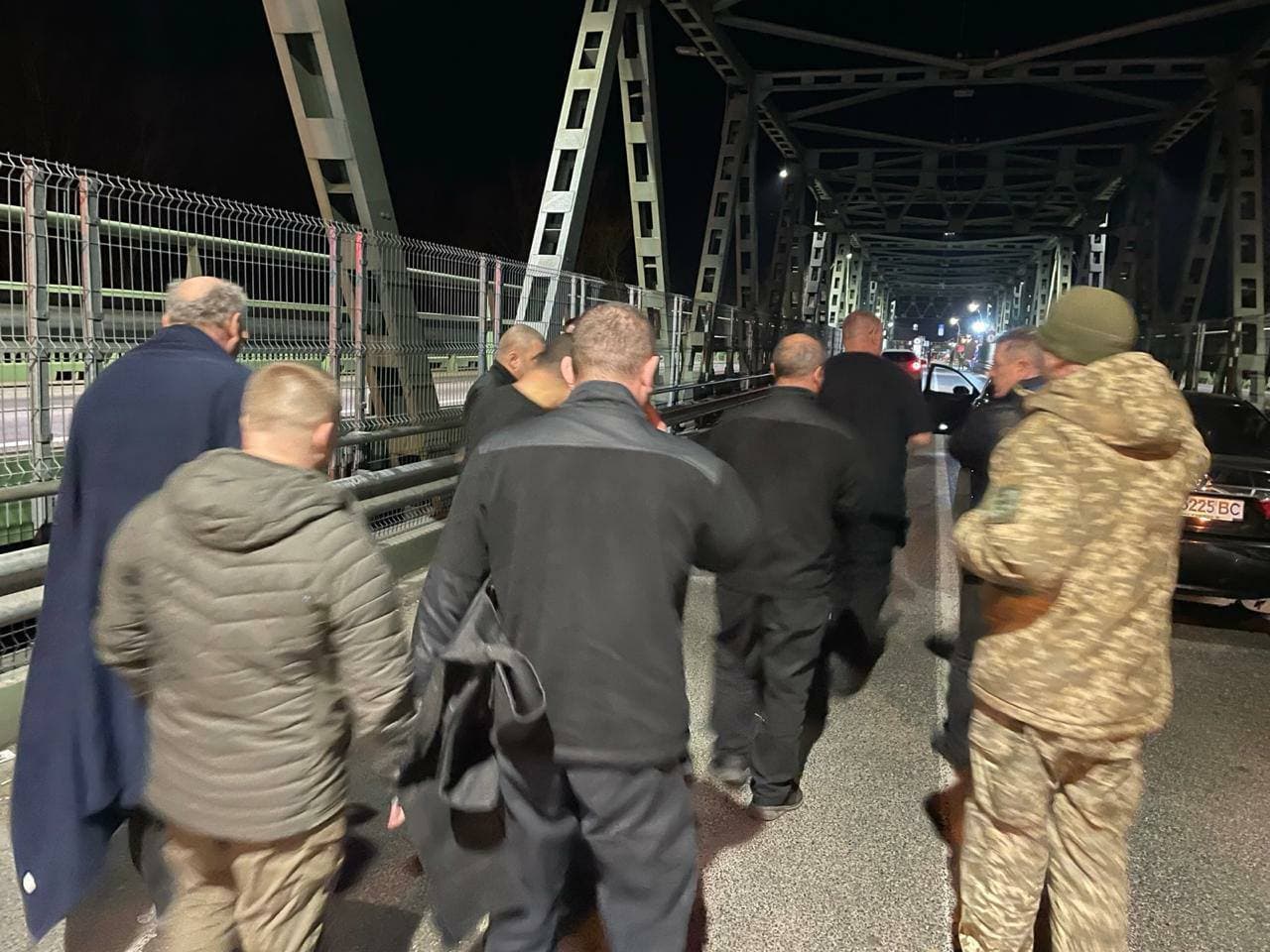 Hungary released detained Ukrainian bank staff, Kyiv confirms amid major row