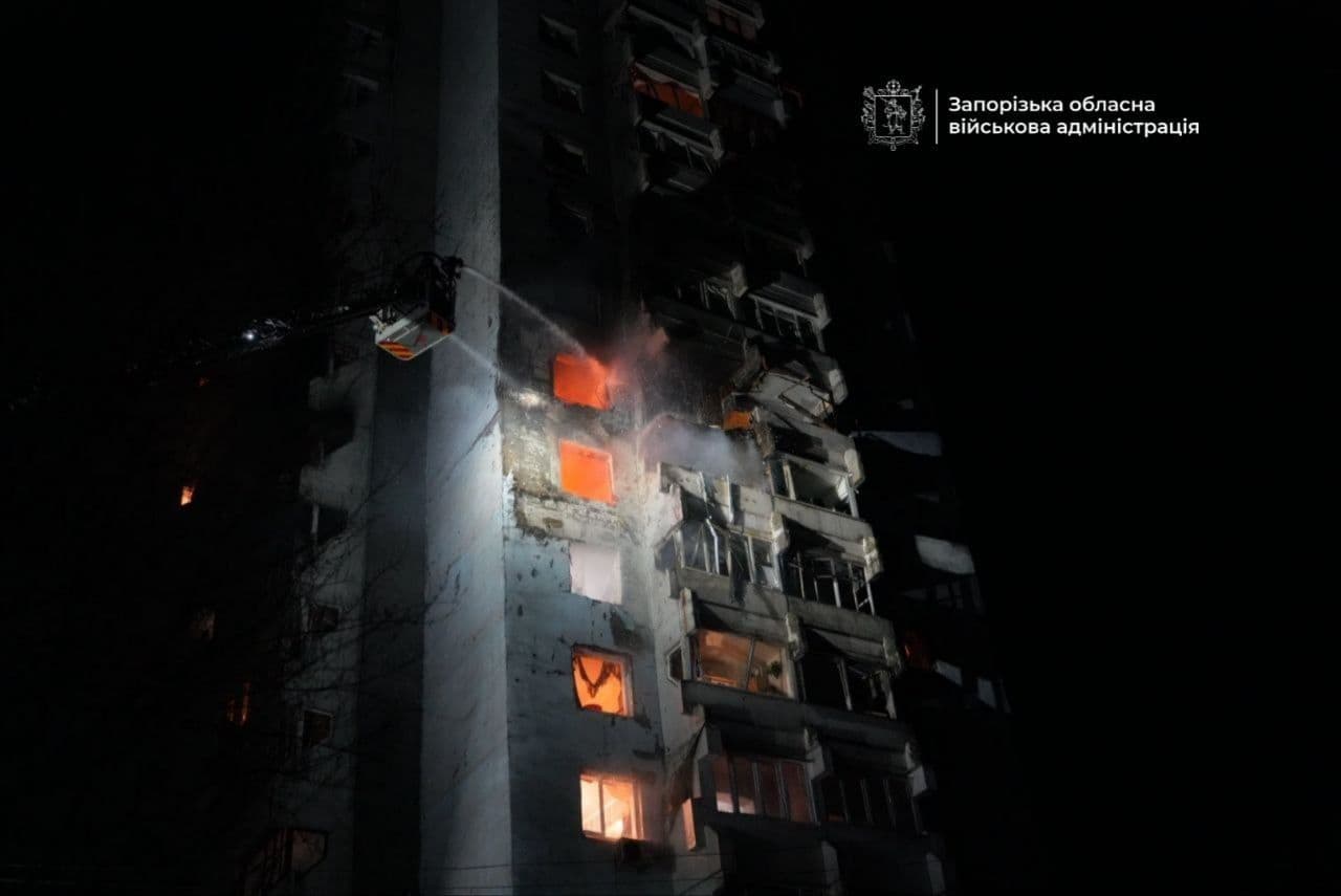 Russia large-scale missile, drone attack on Ukrainian cities, strikes on apartment buildings kill 4, injure 24