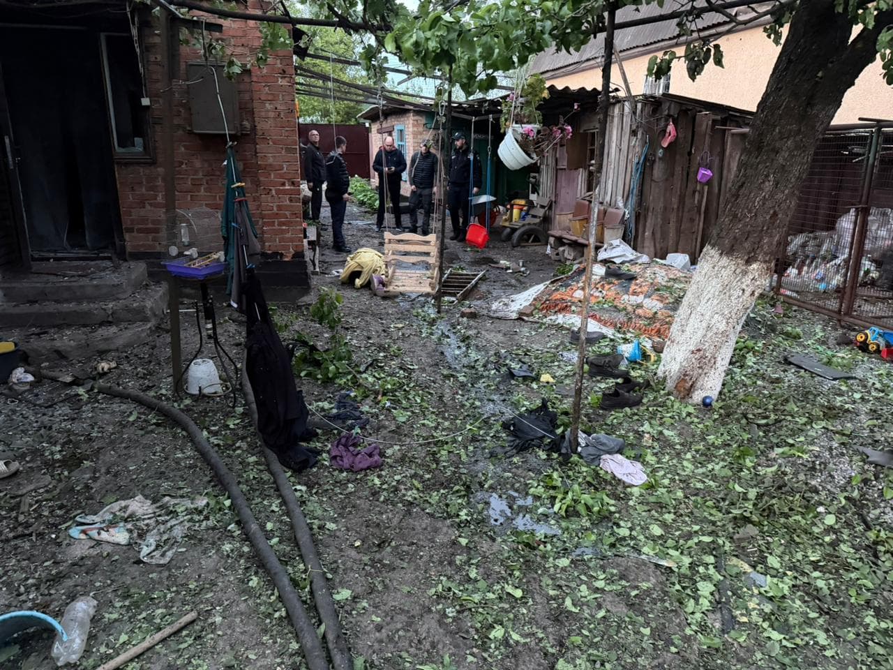Russia strikes Kryvyi Rih day after ceasefire ends, killing 2