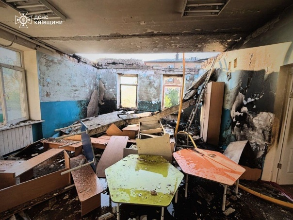 Russian attacks kill 4 civilians, injure 27 after Victory Day ceasefire ends