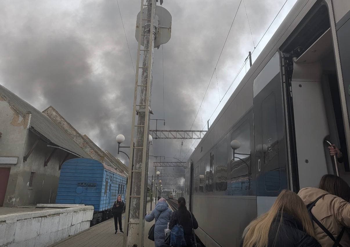 Russian daytime drone strike targets Ternopil in Ukraine's west, injuring at least 12