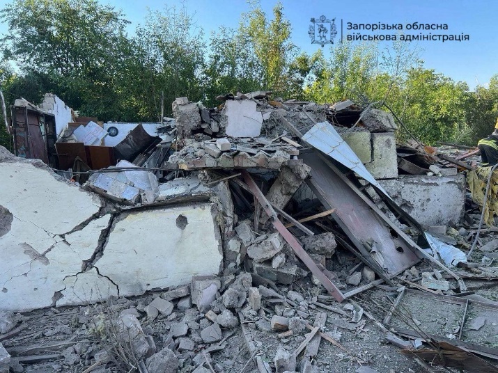 At least 5 dead, 12 injured in Russian bombing in Zaporizhzhia