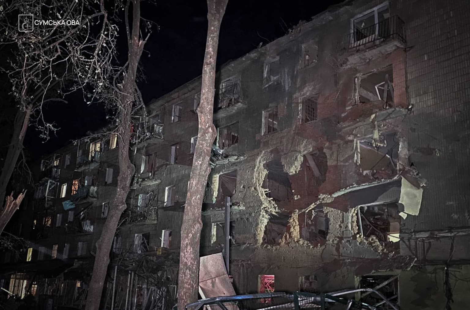 Russian airstrike in downtown Sumy kills 4, including child, injures at least 27