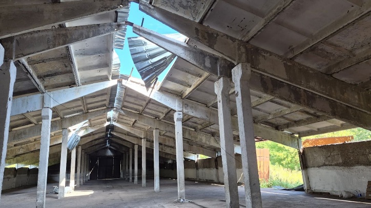 Russia has destroyed 90% of Ukraine's modern storage facilities, minister says