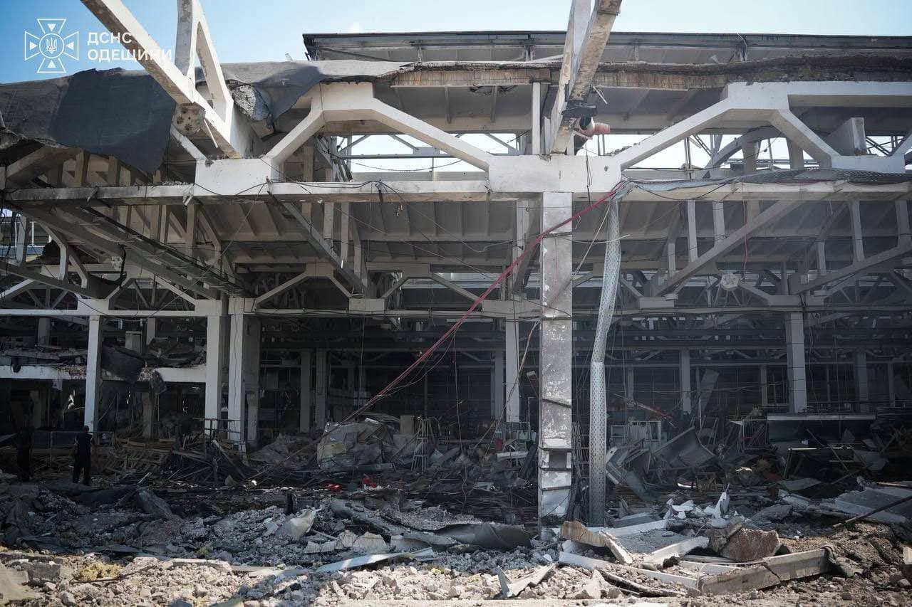 Russian attack on 'transport infrastructure' in Odesa Oblast wounds 13 people, governor says