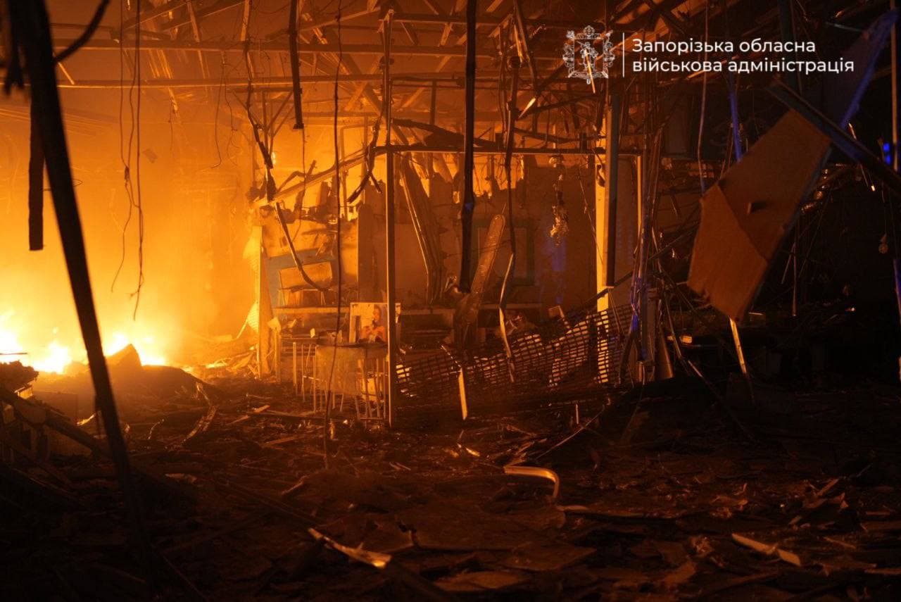 Russian attacks kill at least 3, injure 38 across Ukraine, day after Witkoff, Kushner visit Kyiv for renewed peace push