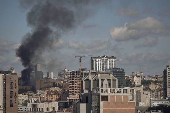 Zelensky announces new air alert system as Russia strikes Kyiv for seventh consecutive day
