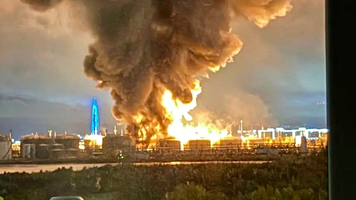 Massive Ukrainian drone attack hit oil facility, bridge, and data center in St. Petersburg