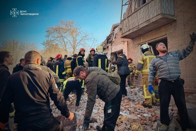 Russian attacks kill at least 28, injure more than 138 over past day, rescue efforts continue in Pryluky