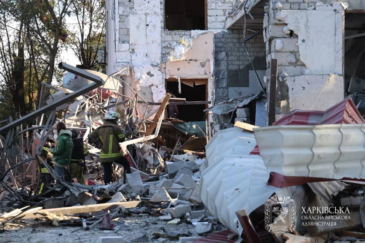 Russian strikes kill 8, injure 83 across Ukraine, target another key Kyiv bridge